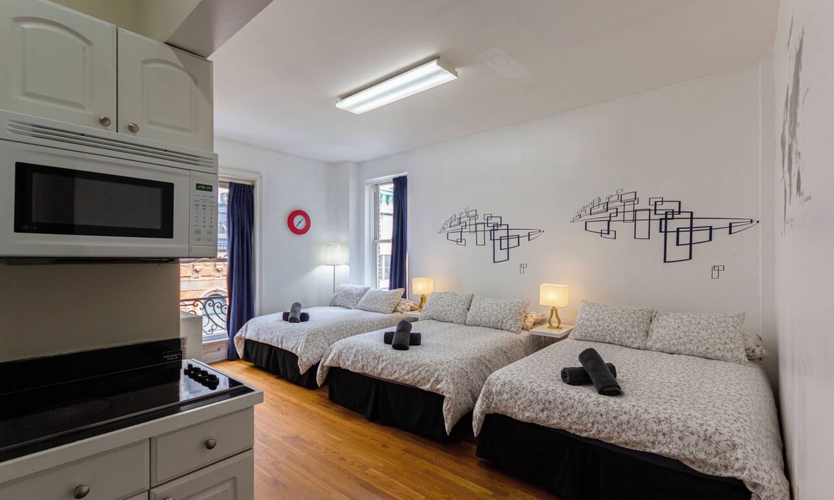 NoMad Apartment | Cozy STUDIO 3 Full beds in Midtown 1