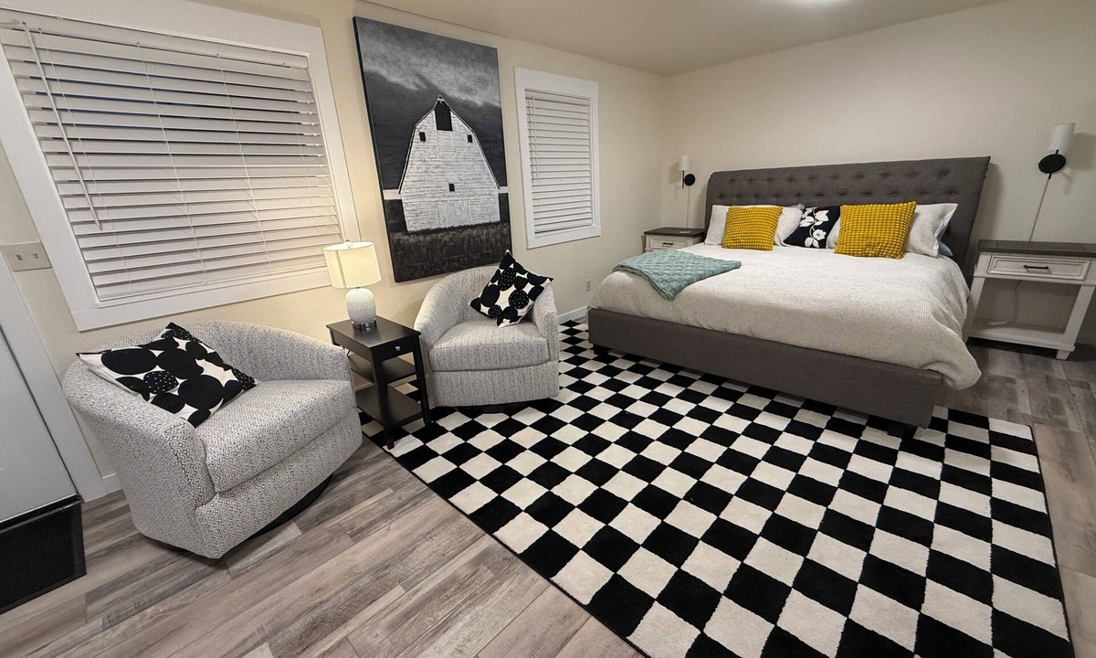 College Place Apartment | Cozy studio close to Walla Walla University and Roger’s Bakery.