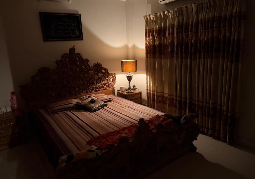 Mohammadpur Apartment | Cozy Studio Collection at Mohammadpur, Dhaka with AC & Keyless Entry