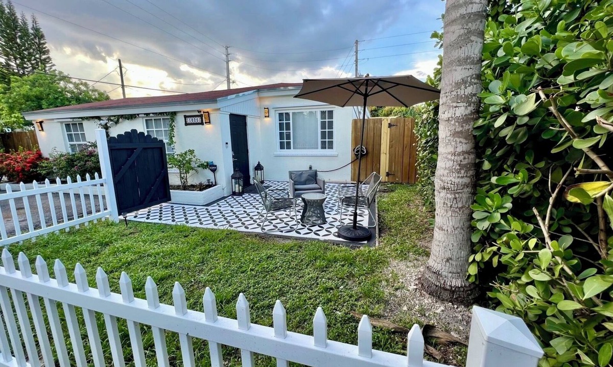 North Miami Beach Apartment | Cozy Studio in North Miami Beach