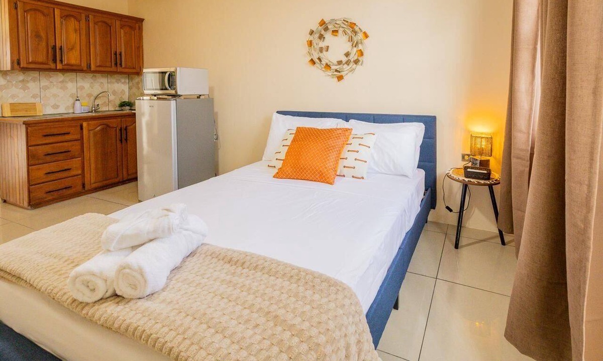 Arima Apartment | Cozy Studio in Arima with AC, WiFi & self check-in. Near to airport & shops
