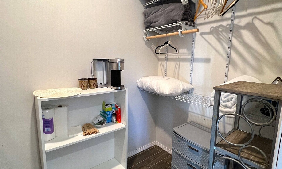 Chula Vista Apartment | Cozy studio in fabulous Chula Vista with AC, WiFi, Washer and Dryer.