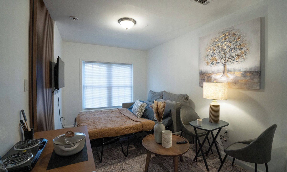 Duluth Apartment | Cozy studio in lovely Duluth with WiFi, AC