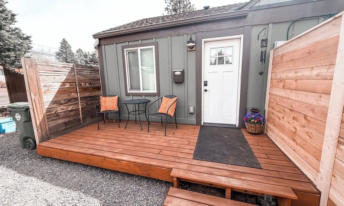 Orchard District Apartment | Cozy studio in midtown Bend