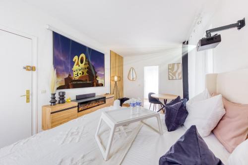 Maisons-Alfort Apartment | Cozy Studio Maison Alfort