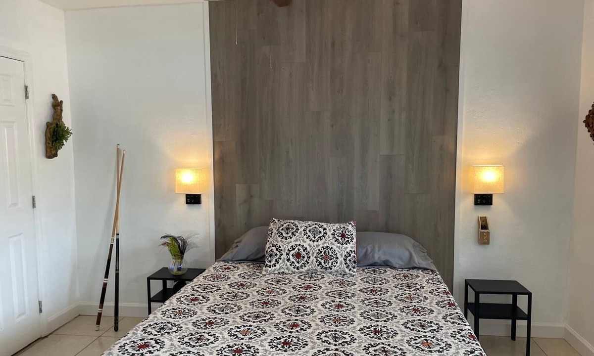 Coral Way Apartment | Cozy Studio steps to Coconut Grove