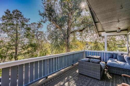 Ahwahnee Apartment | Cozy Studio w/Well-Being Retreat: Near Yosemite!