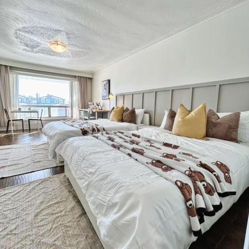 Steeles House | Cozy Studio with 2 Beds & Private Bathroom