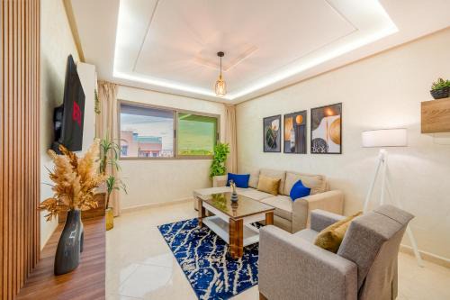 Camp El Ghoul Apartment | Cozy Studio with Mountain View in Gueliz, Marrakech