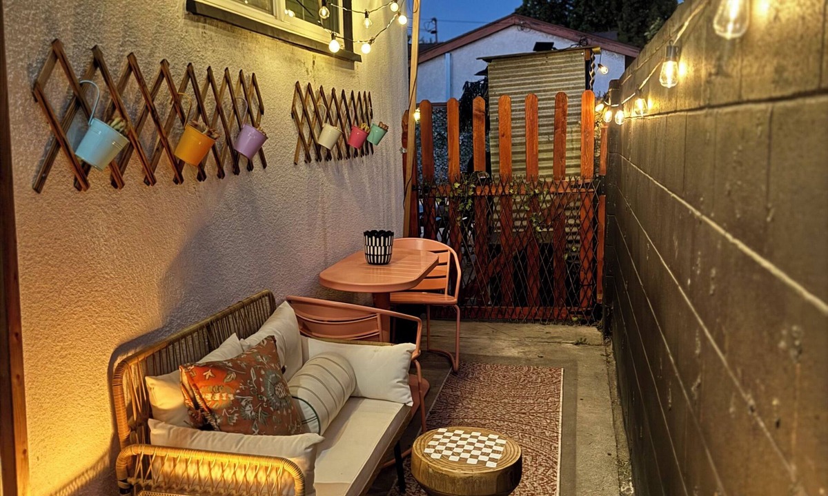 Northwest Anaheim Apartment | COZY STUDIO WITH PRIVATE PATIO AND HEATED POOL