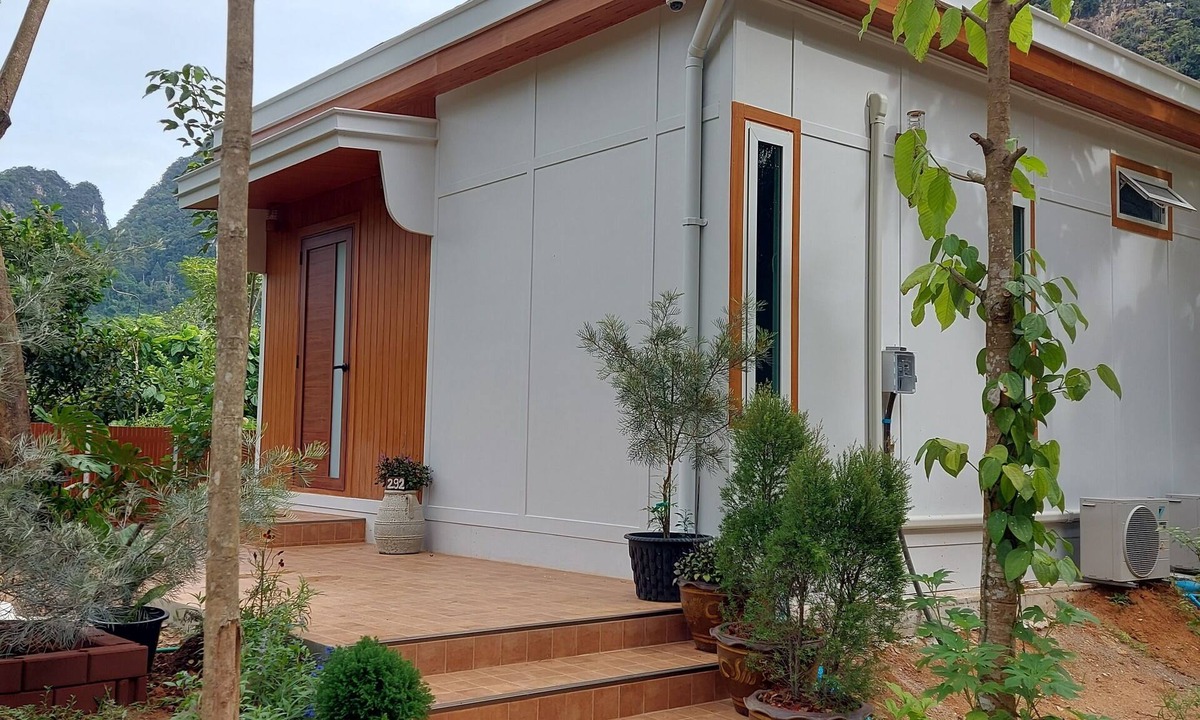 Nong Thale Cottage | Cozy Tiny 2Beds House Nature Retreat with Mountain Views - Near Aonang Krabi