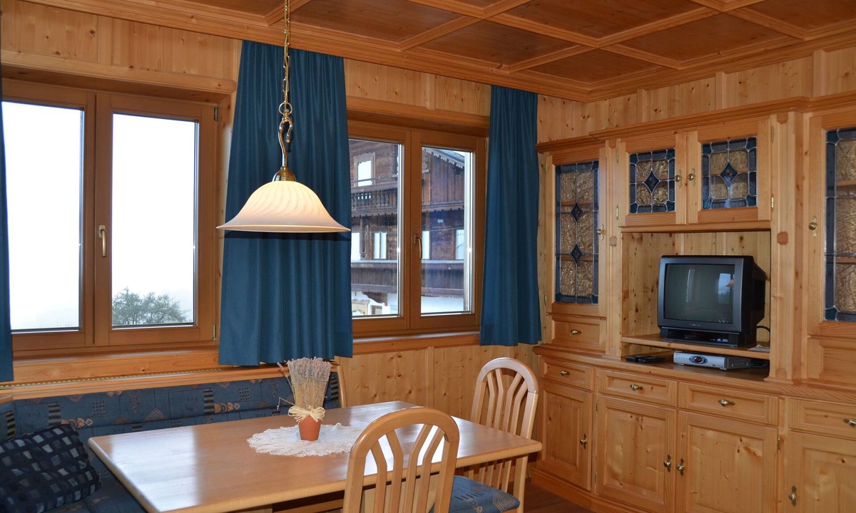 Brixlegg Apartment | Cozy vacation apartment in a quiet location with a wonderful view over the Inn Valley
