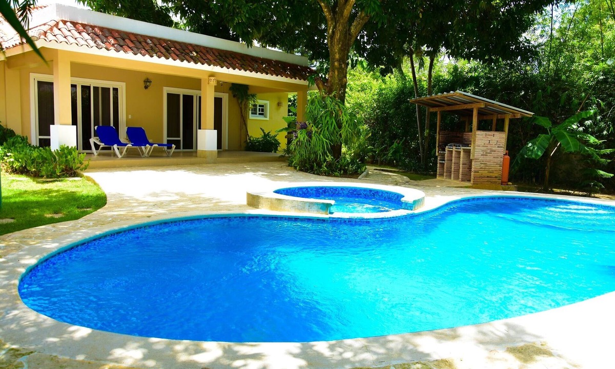 El Batey Villa | Cozy Villa 3 beds/2baths with pool and jacuzzi in SOSUA