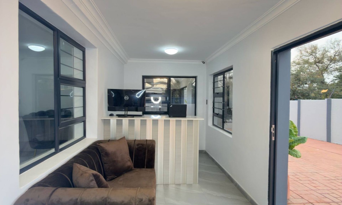 Edenvale Bed & Breakfast | Cozy Villa Lodge