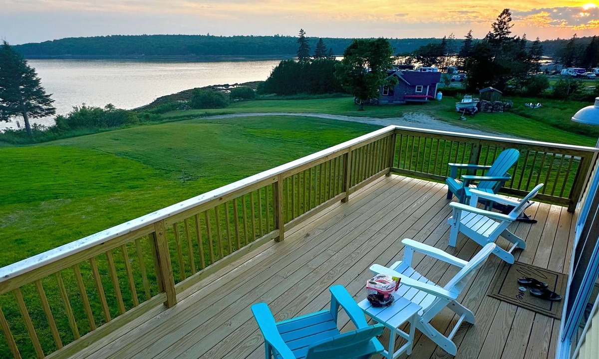 East Sullivan Apartment | Cozy waterfront large apartment just a 20-minute drive to Schoodic Peninsula