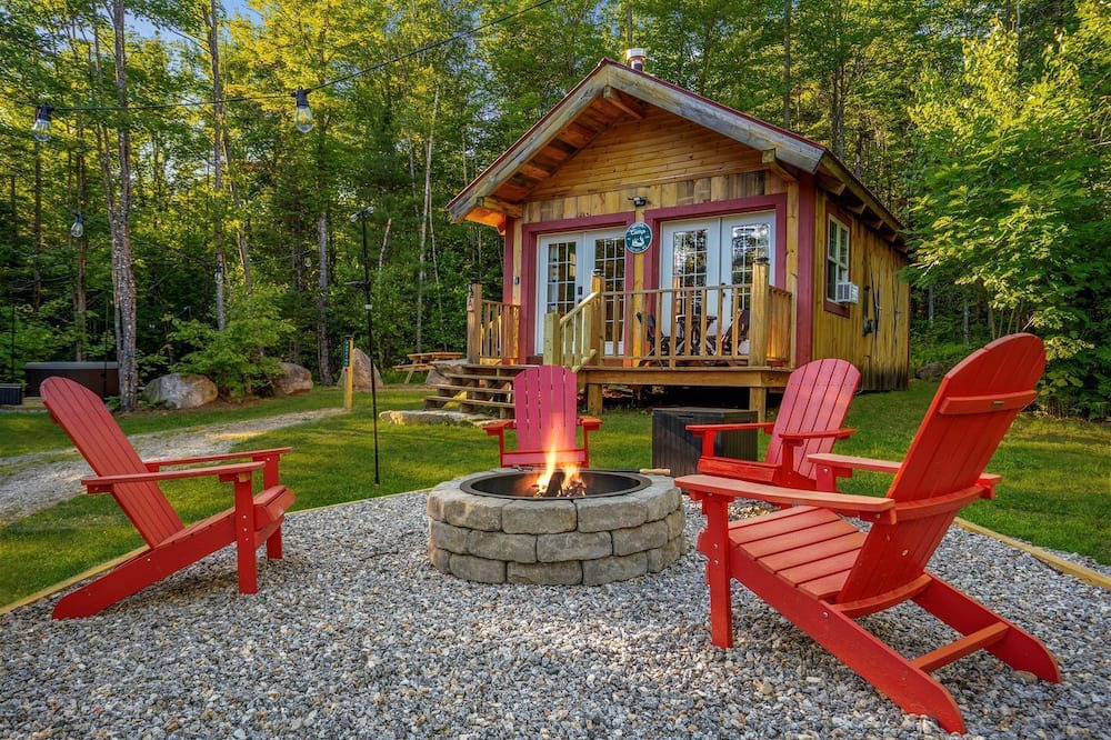 Bethel Cabin | Cozy Woodland Cabin Retreat – Peaceful Escape in Nature in Bethel, Maine