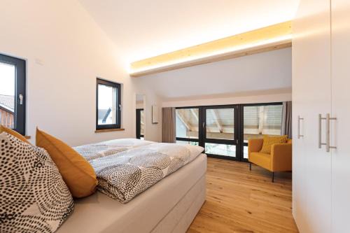 Marktoberdorf Apartment | CozyNook Leuterschach