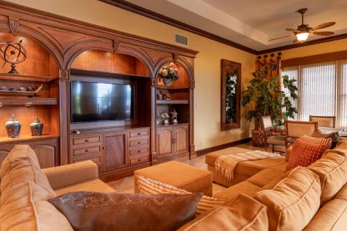 Herradura Apartment | CR Luxury Terrazas De Marbella 3A 3 Bdrm