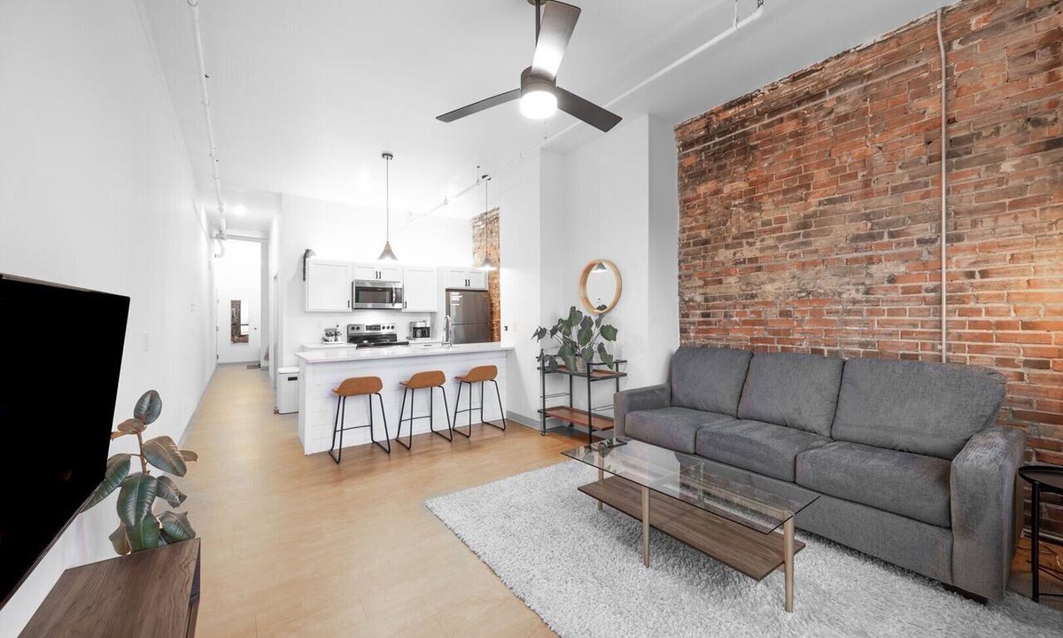 Duluth Apartment | Craft District Apt w/Gym & Coffee Shop 225