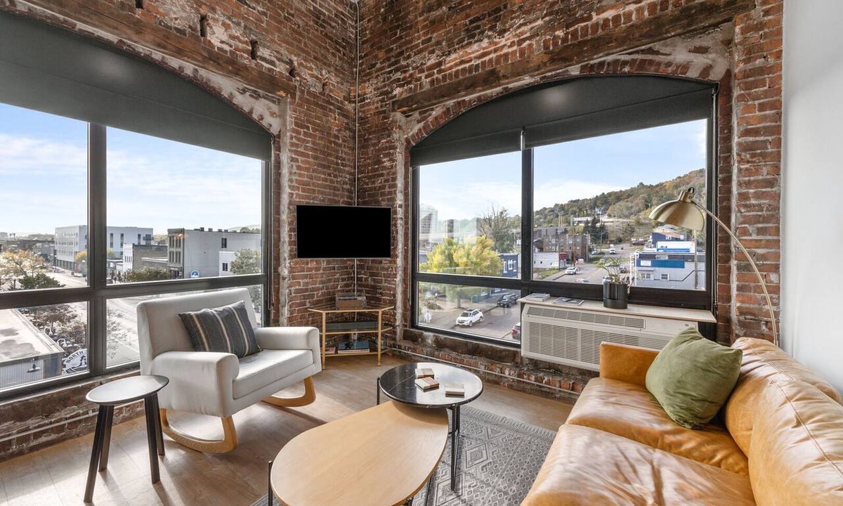Duluth Apartment | Craft District Apt w/Gym & Coffee Shop 316