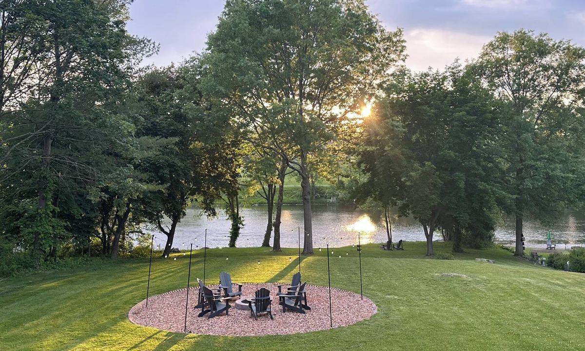 Wallkill Apartment | Create Memories at our Modern Waterfront 1 BR Apartment: Hike, Sip Wine, Relax!