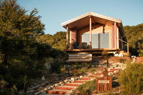 Golden Bay Ski Chalet | Creating Balance Nature Retreat - Golden Bay