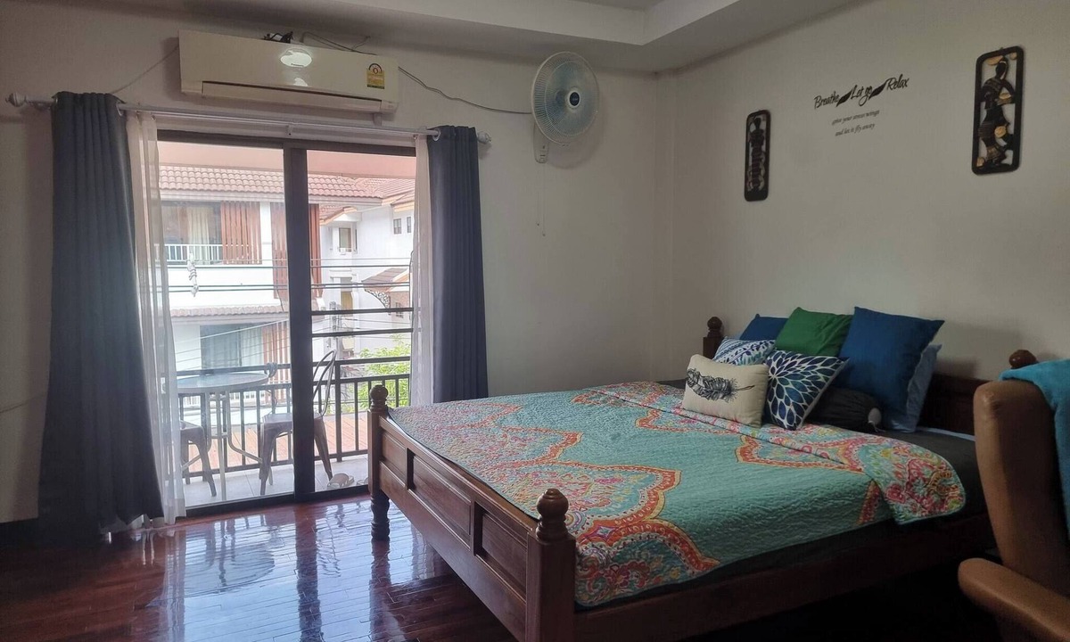 Su Thep Apartment | Creativitea2 Airpurifier Pet-ok mtn view balcony