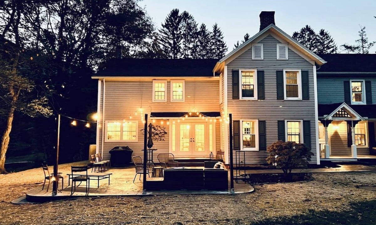 Jersey Shore House | Creek Front/Rail Trail - Pine Creek Manor House