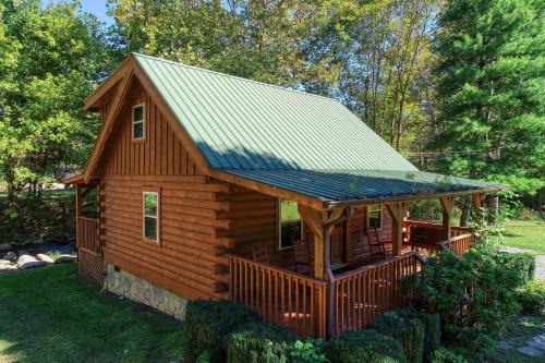 Cosby Ski Chalet | Creek Heaven
