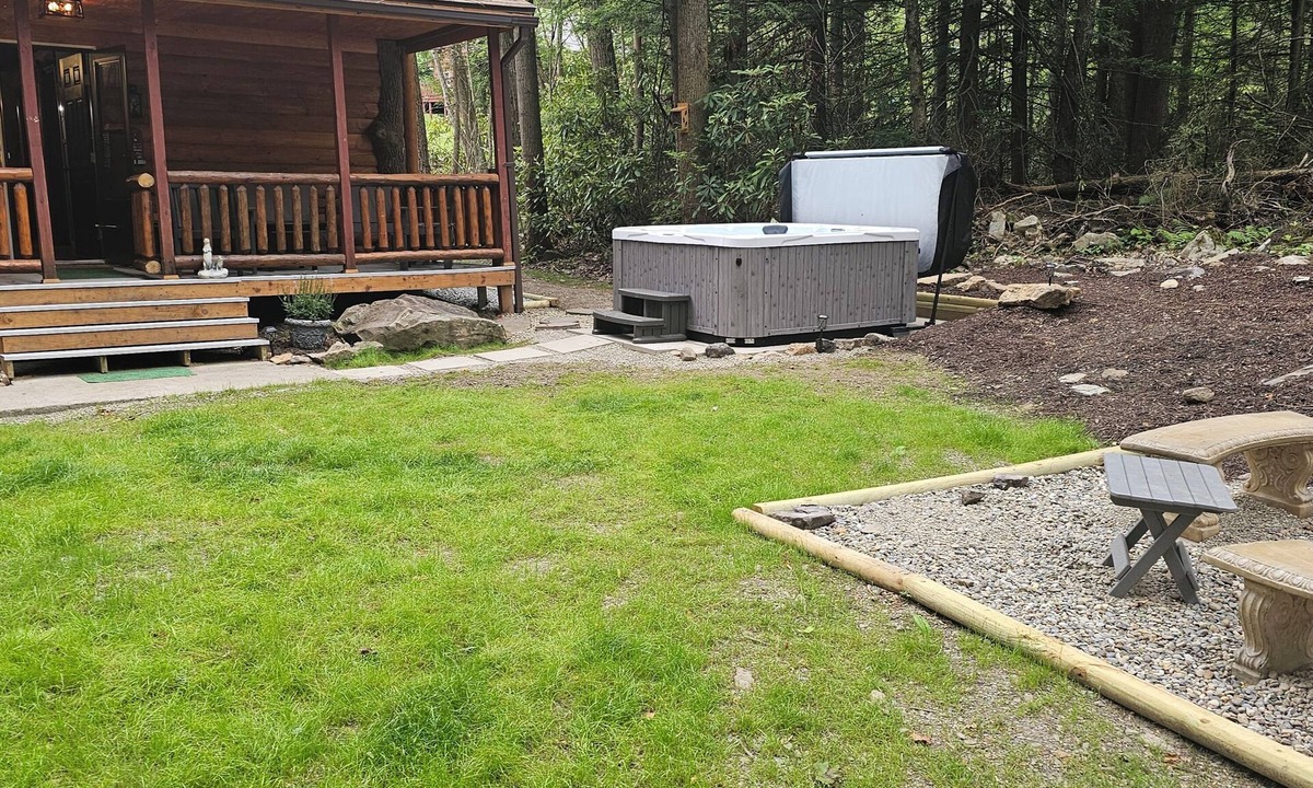 Jefferson Township Cabin | Creekside Cabin @ Kooser State Park in the Laurel Highlands of Pennsylvania