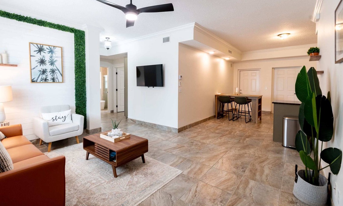 Crescent Beach Condo | Crescent Beach 2 Summ