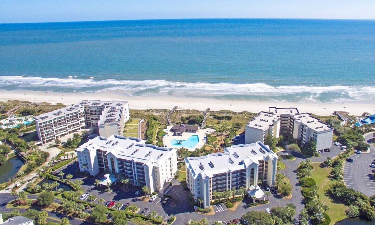 Litchfield by the Sea Condo | Crescent D4E Litchfield Beach
