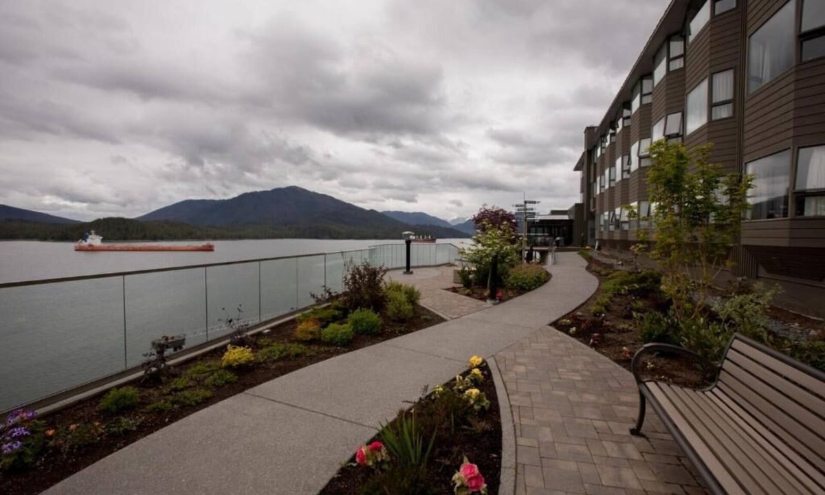 Prince Rupert Hotel | Crest Hotel
