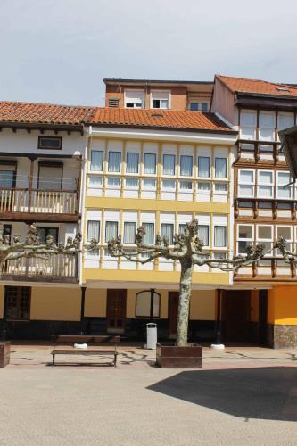Ampuero Villa | Crisol Plaza