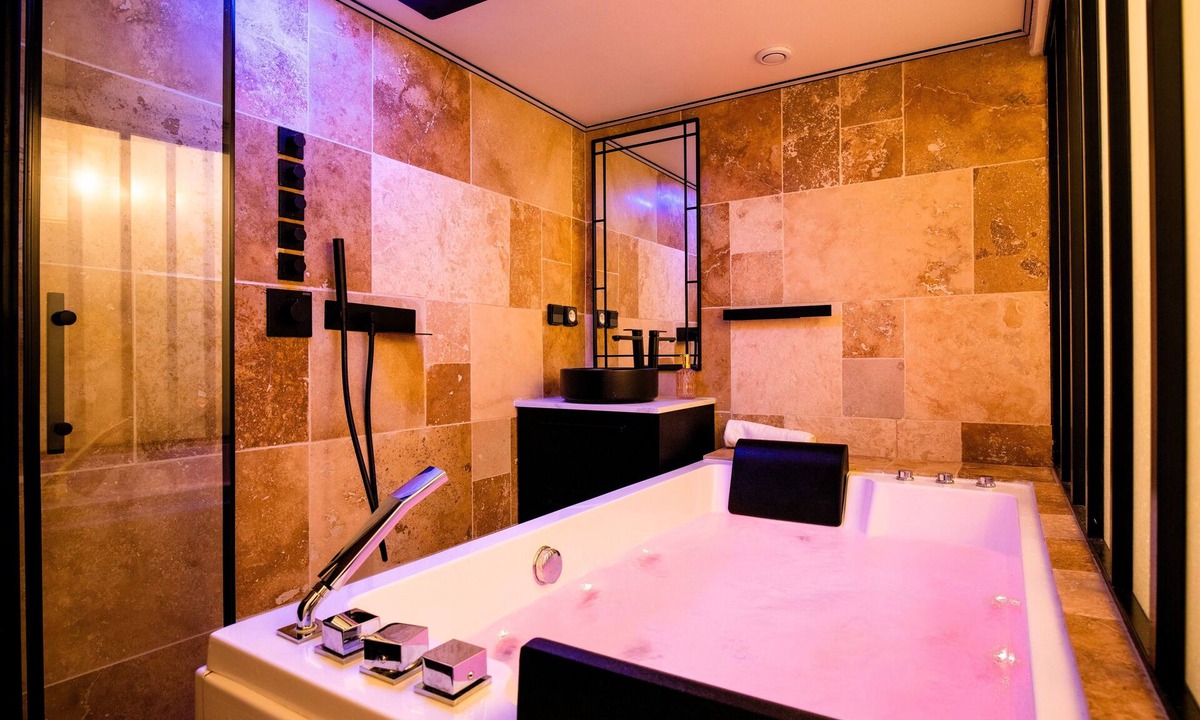 Croix-d'Argent Apartment | Cristalys Loveroom & Spa