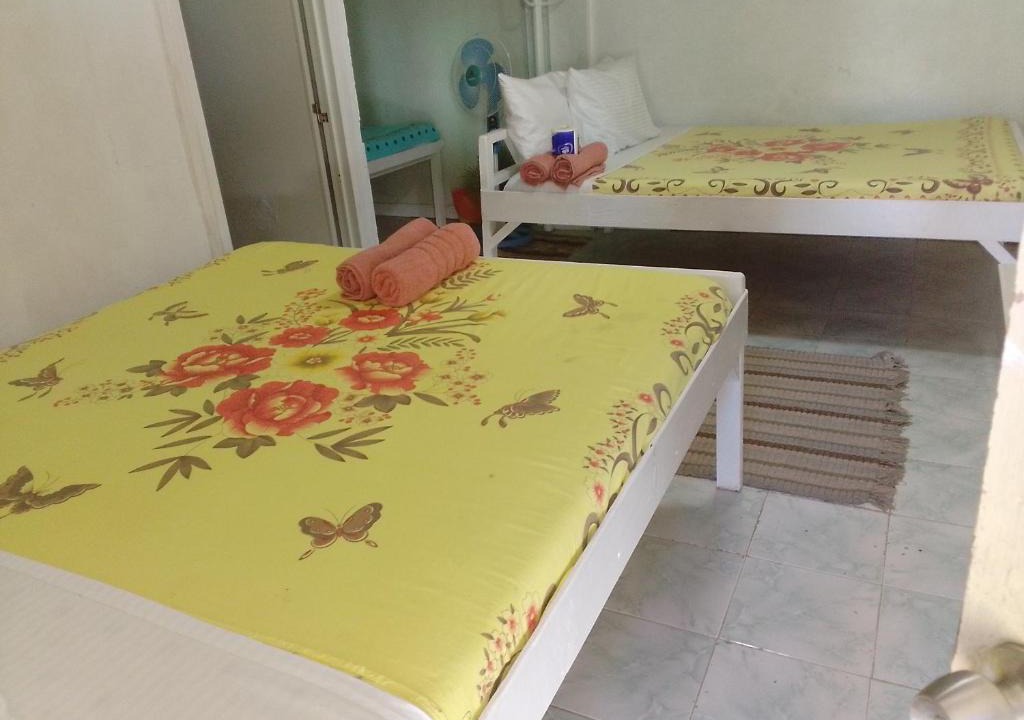 Oslob Bed & Breakfast | Cronin Residence