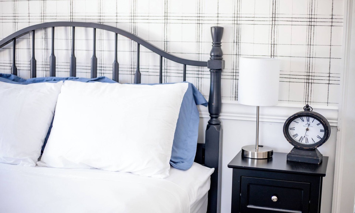 Francestown Cabin | Crotched Mountain Historic Inn