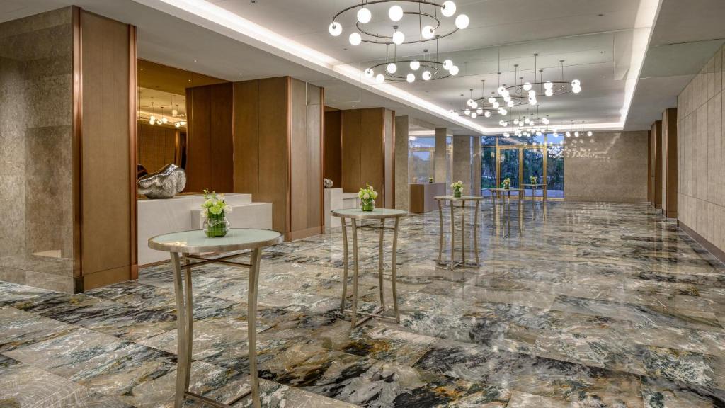 Yinhai Resort | Crowne Plaza Beihai Silver Beach by IHG