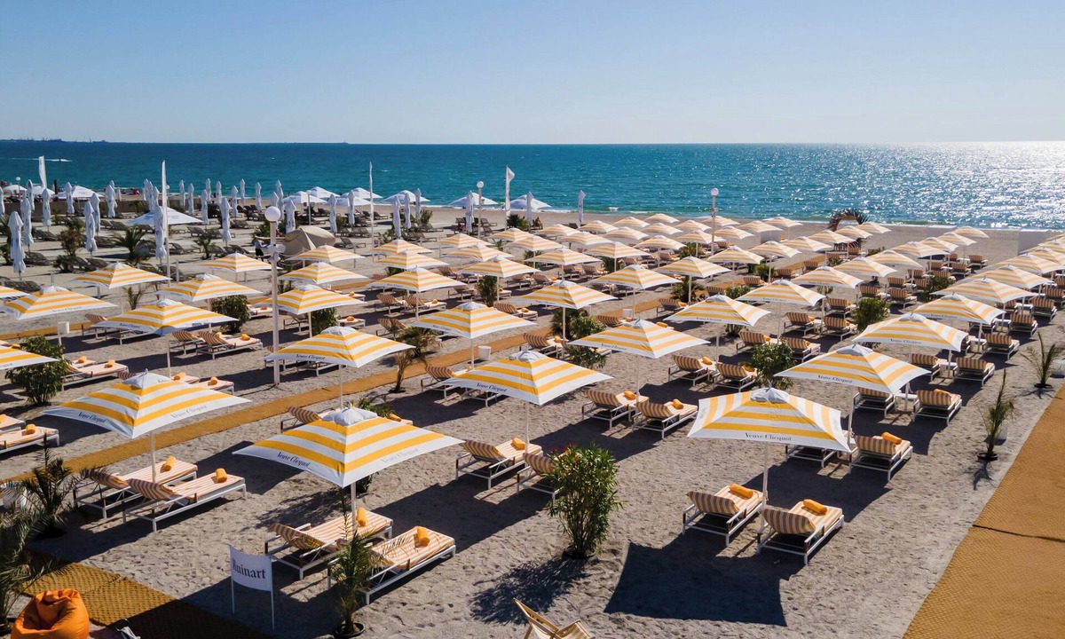 Constanta Hotel | Crowne Plaza Constanta Mamaia Beach by IHG