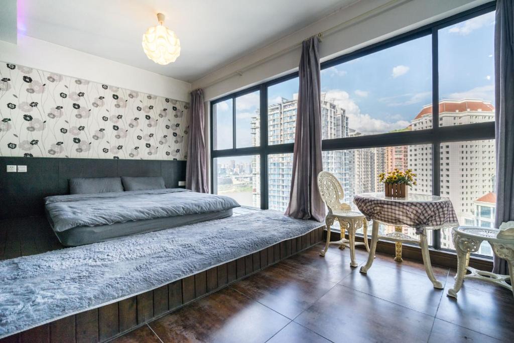 Yuzhong Apartment | Crush on the River View Apartment