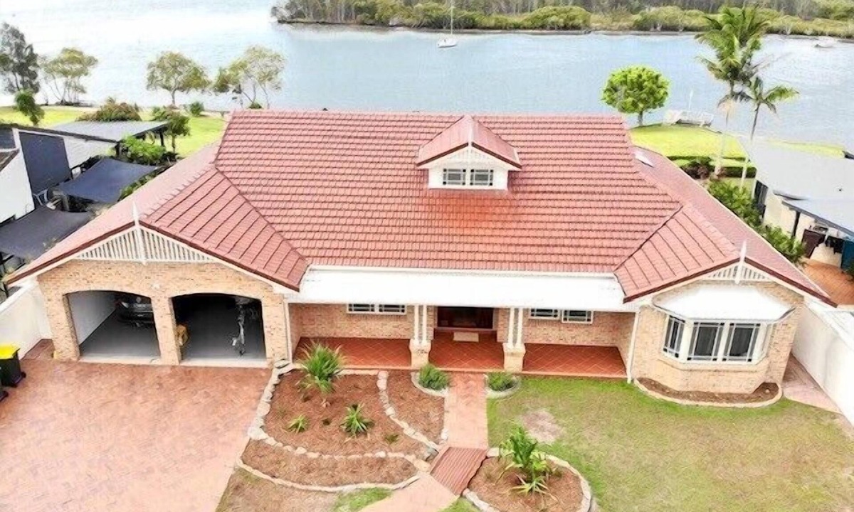 Yamba House | Crystal Palms, where every moment is a chance to unwind and embrace the beauty of coastal living.