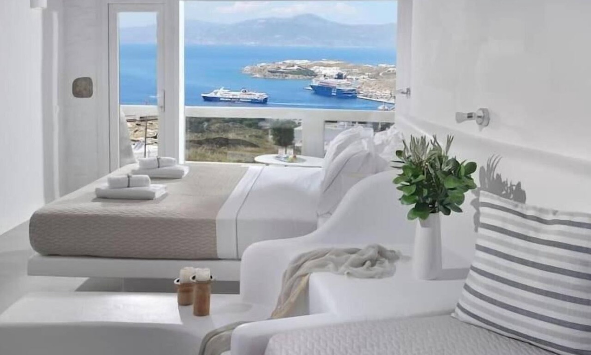 Mykonos Town House | Crystal Suites