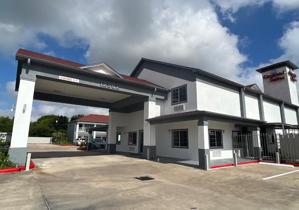 Central Southwest Hotel | Crystal Suites
