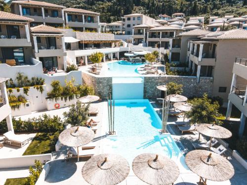 Nikiana Hotel | Crystal Waters