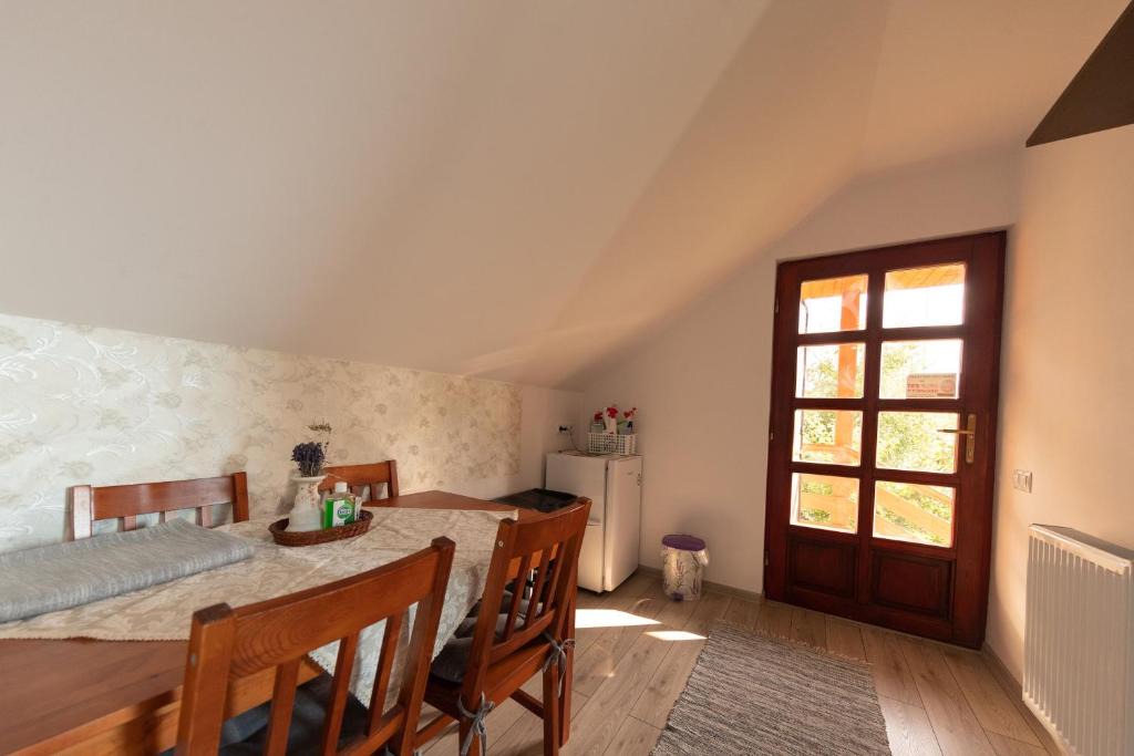 Siculeni Apartment | Csíkcsicsó, 699 Sillok utca