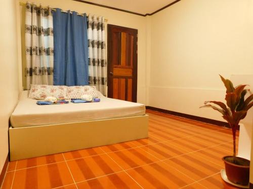 General Luna House | CUADRO INN