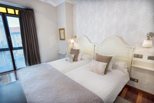 Torrelavega House | Cuatro Caminos Rooms