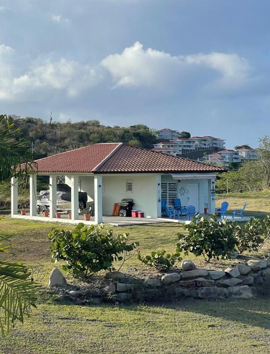 Culebra Pueblo Villa | Culebra Ocean Front Marbella