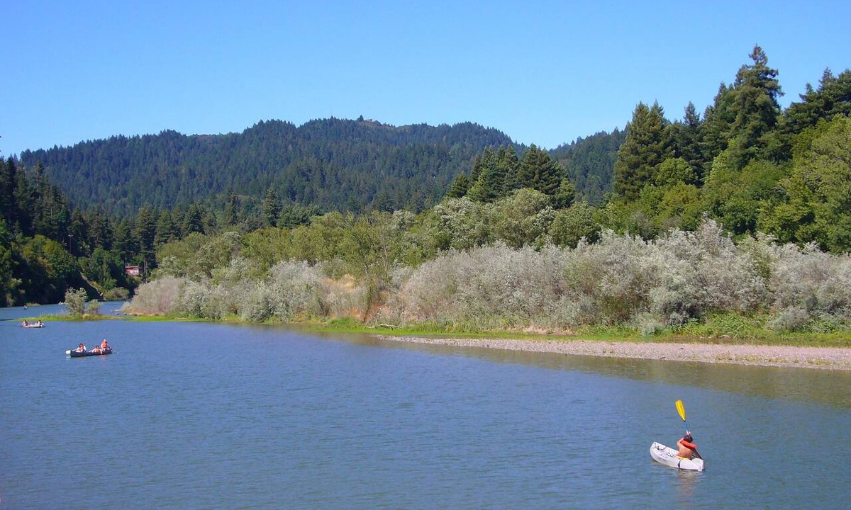 Guerneville House | Culture Blend ~ Great Group Getaway, Hot Tub, River Access, Game Room, BBQ!