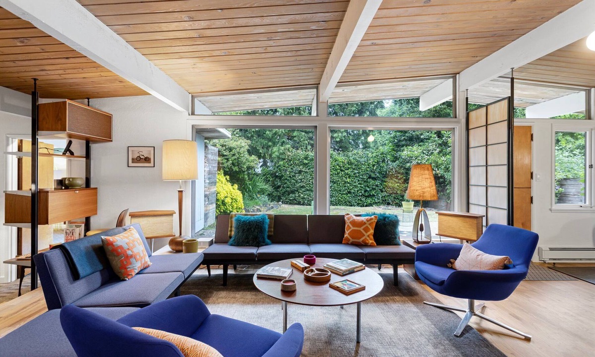 Pinehurst House | Curated Midcentury + Professional Interior Design = Not Your Average Rental!